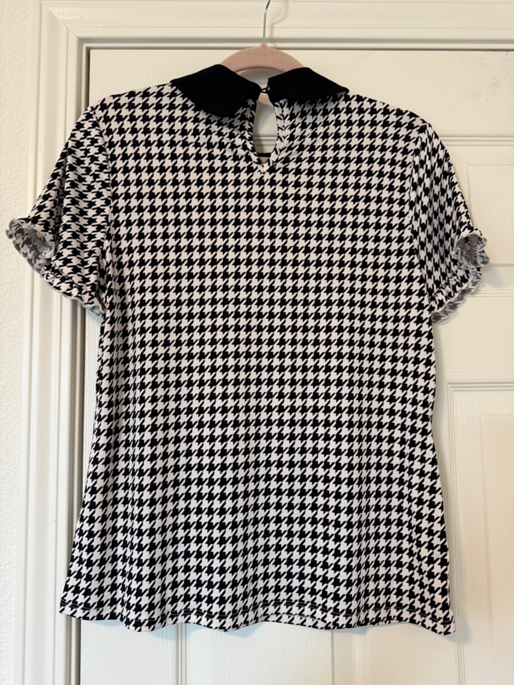 Black & White Houndstooth Peter Pan Collar Top - Picture 5 of 8